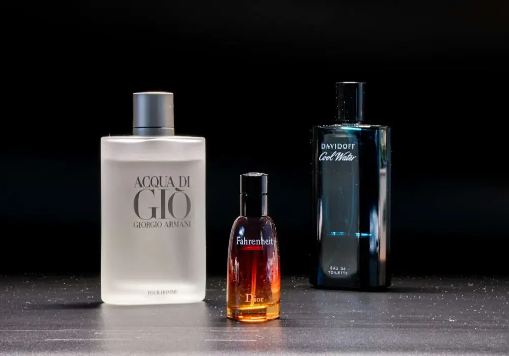 Perfumy w bagażu podręcznym: Jak przewieźć bez problemu?