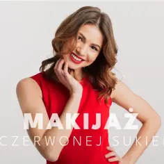 Uśmiechnięta kobieta w czerwonej sukience, idealny makijaż do czerwonej sukienki.