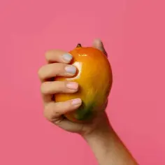 Najzdrowszy manicure: wybierz metody, które nie niszczą paznokci