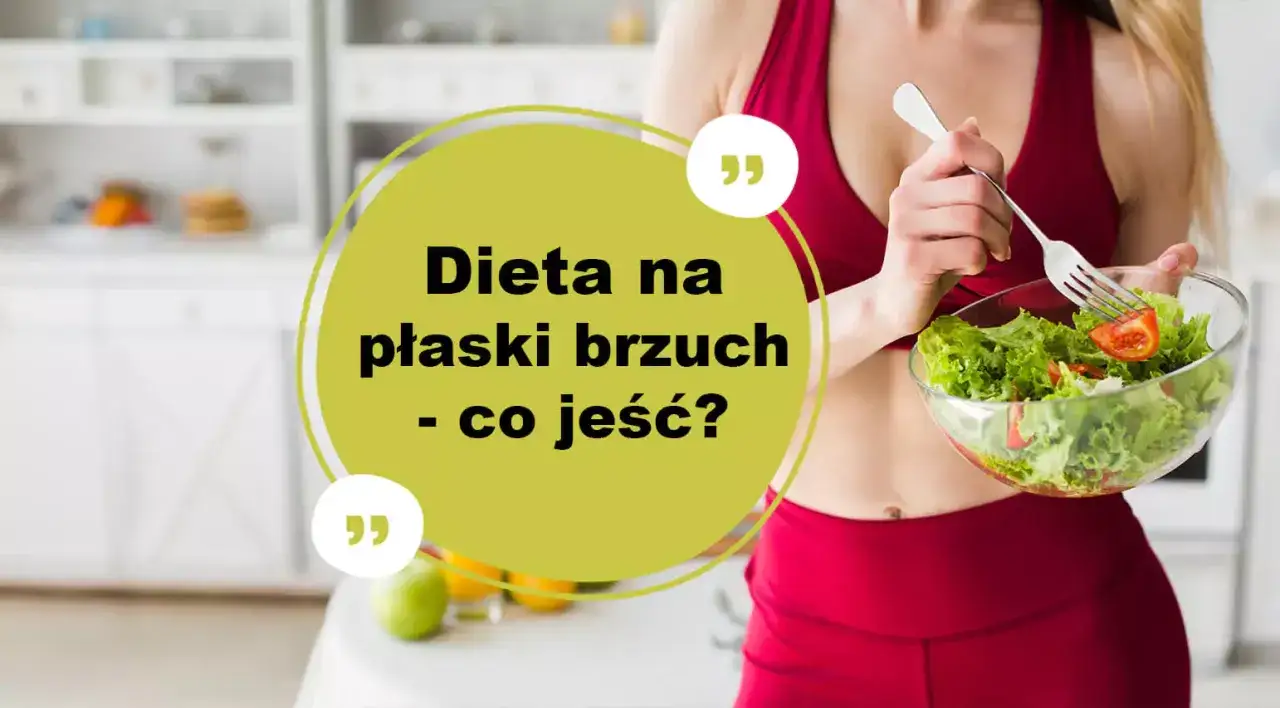Kobieta w czerwonym stroju sportowym je sałatkę. Tekst na obrazku: