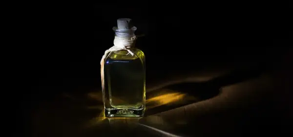 Czy perfumy się psują? Oto znaki, które warto znać